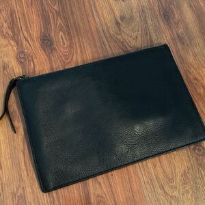 Madewell black leather clutch wallet